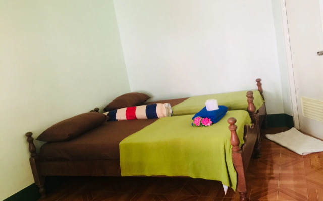 Sam's House