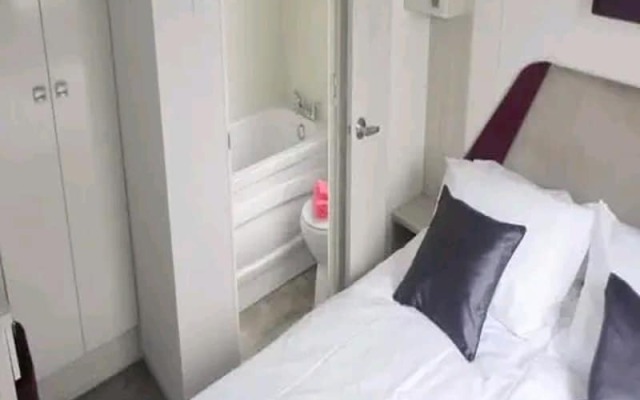Luxury 2 Bed Caravan Heacham Beach Pets go Free