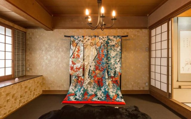 京都二条城近く京町屋120年の歴史に泊まる – Guest Rooms – Kyoto