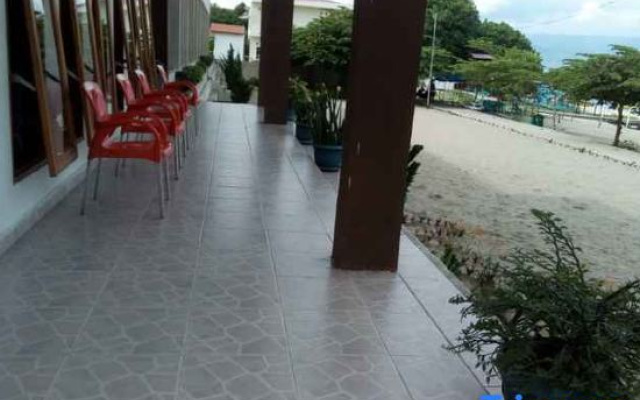 Hotel Raja Samosir