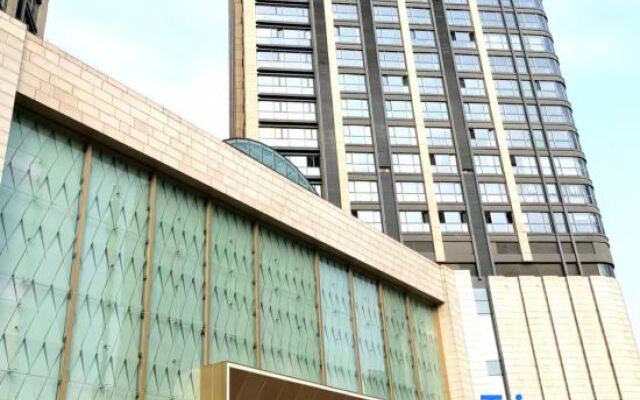 YFT Hotel (Haichang South Road Yintaicheng Branch)