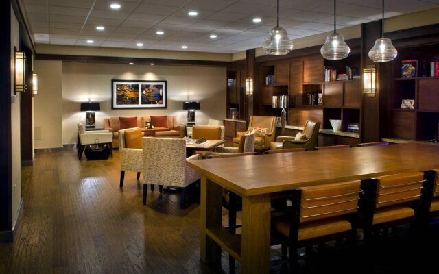 Trumbull Marriott Shelton