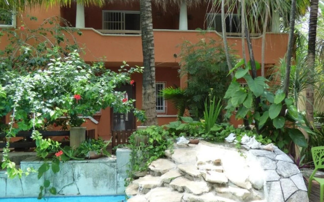 Romaya Condo Hotel