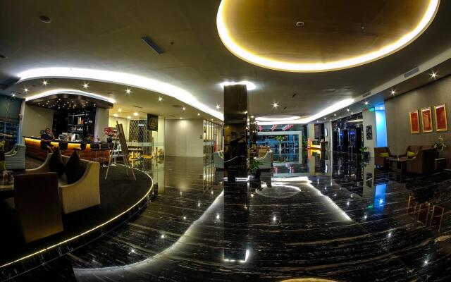 Platinum Balikpapan Hotel & Convention Hall