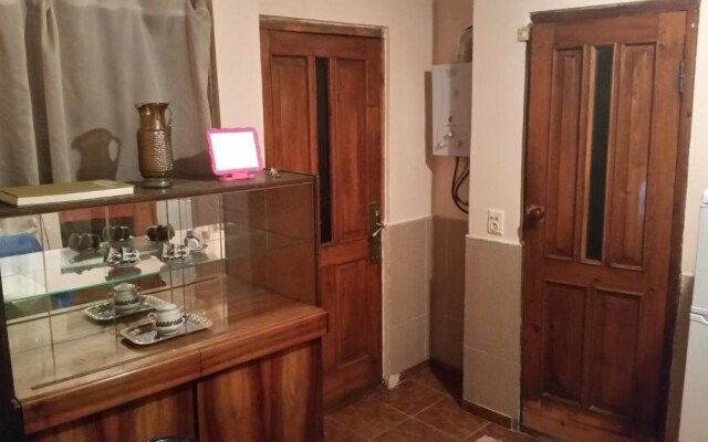 Aleko House
