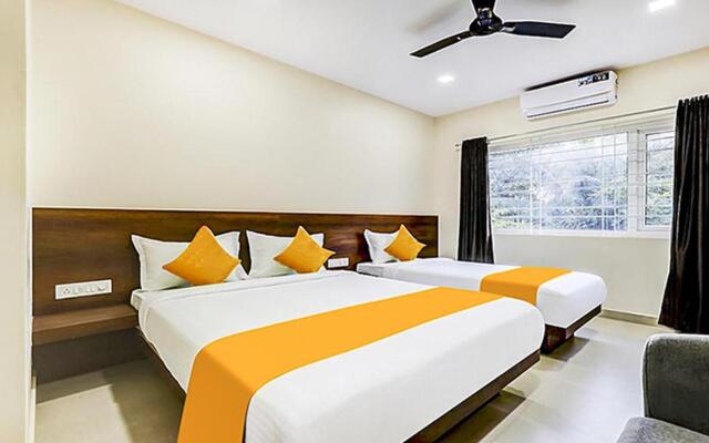 Fabhotel Rove Inn & Suites