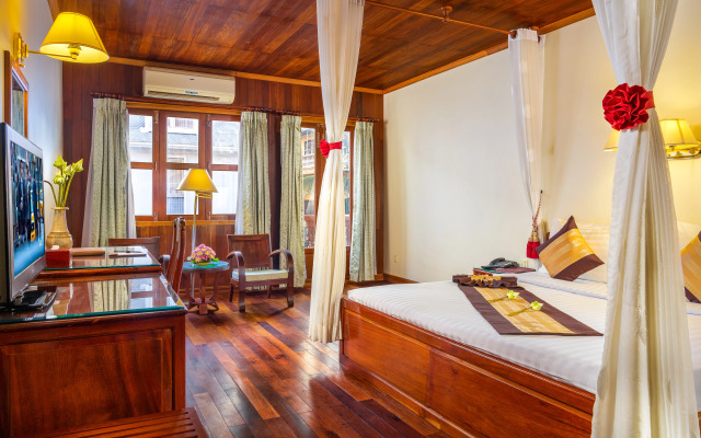 Ta Prohm Hotel & Spa