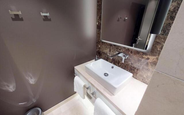 White Pearl Apartment 1.14