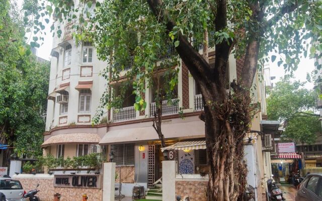 OYO 16119 Hotel Oliver