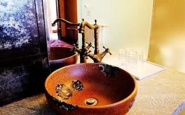 Dali Yunding Hotel