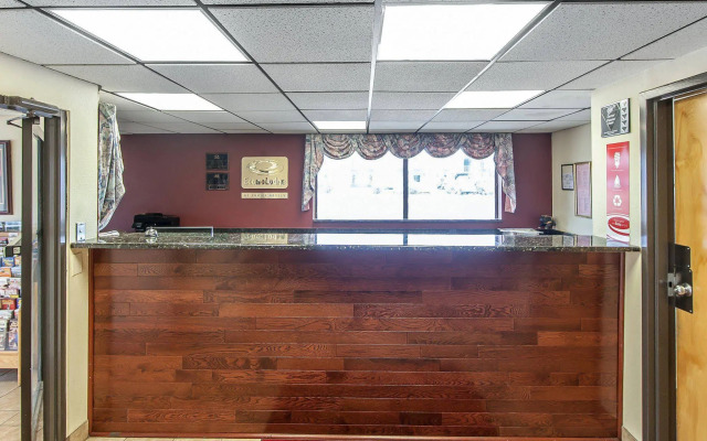 Econo Lodge Chattanooga Northeast - Ooltewah