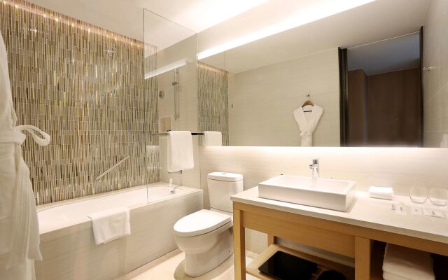 Hyatt Place Sanya City Center