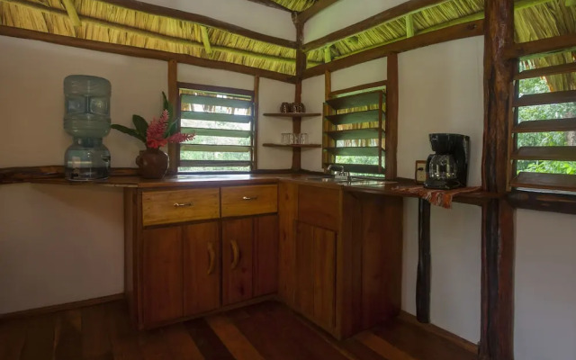 Cotton Tree Lodge