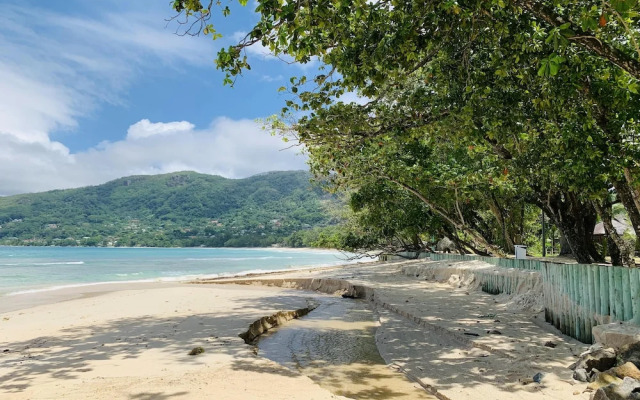 Oceanic View Apartments