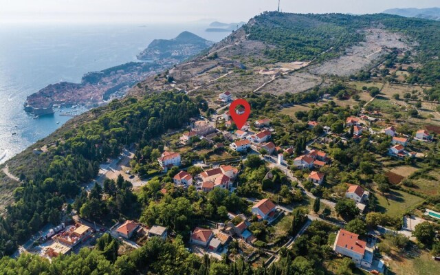 Awesome Home in Bosanka With Wifi and 2 Bedrooms
