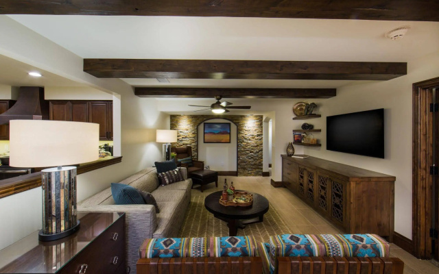 Holiday Inn Club Vacations Scottsdale Resort by IHG