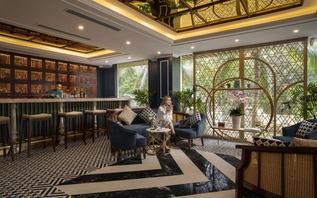 Angel Hotels Beach Danang