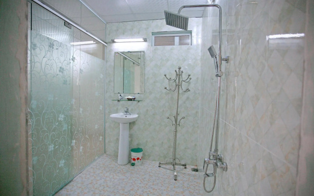 Avi Airport Hotel