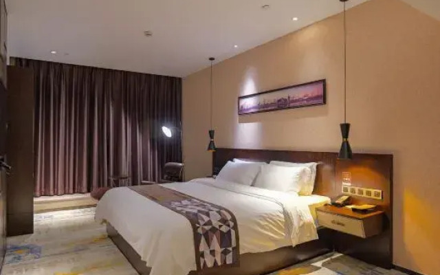 James Joyce Coffetel (Yancheng Helan Huahai)