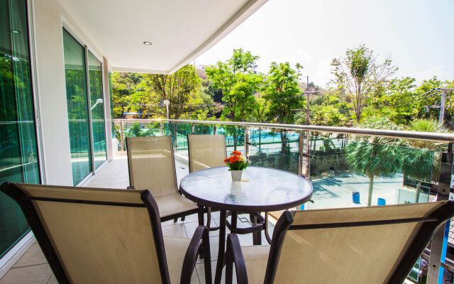 The Loft Pratumnak by Pattaya Sunny Rentals