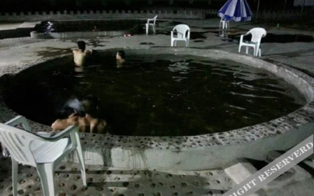 Xiangyun Island Guest House