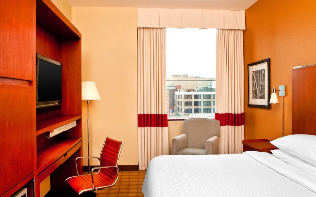 Four Points by Sheraton Philadelphia City Center