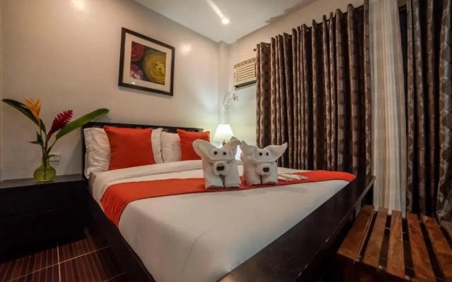 OYO 889 Amboy Hometel