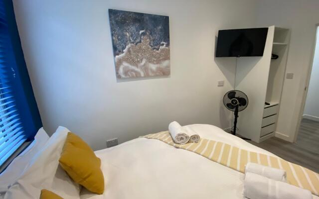 Blackpool Abode - 20 Bairstow Street