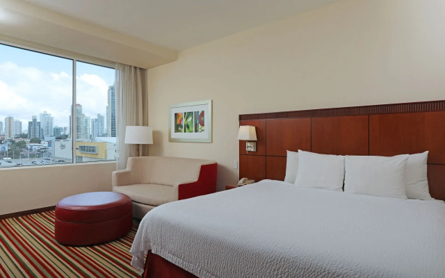 Courtyard by Marriott Panama Multiplaza Mall