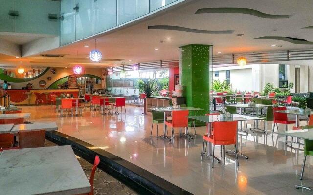 RedDoorz Premium @ Jalan Veteran Bojonegoro