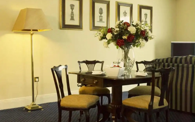 Maudlins House Hotel