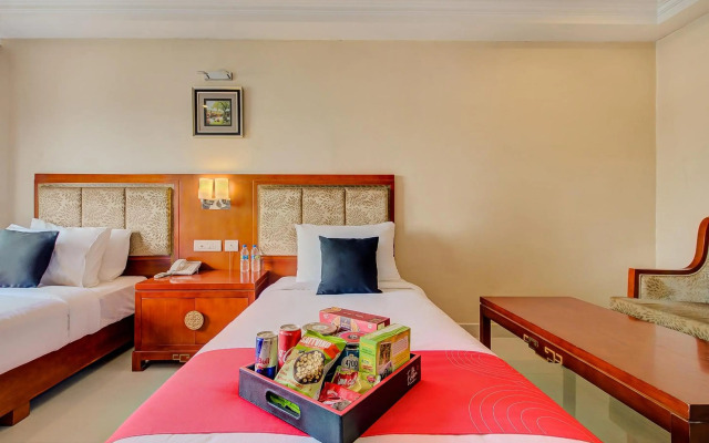 Metro Grand Hotel