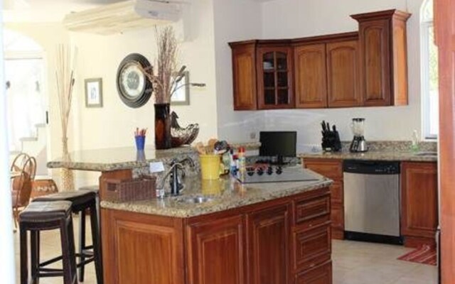 Beachfront Houses for Rent