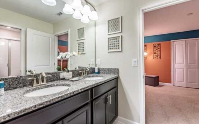 6-Bedroom Villa in Davenport 1550MVD