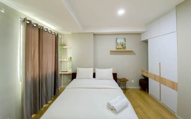 Spacious And Warm Studio Daan Mogot City Apartment
