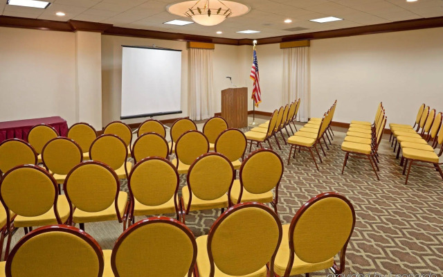 Holiday Inn Totowa Wayne Hotel