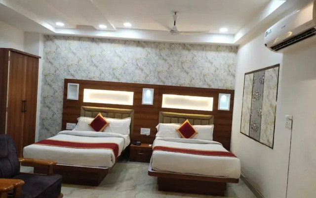 Hotel RS Inn