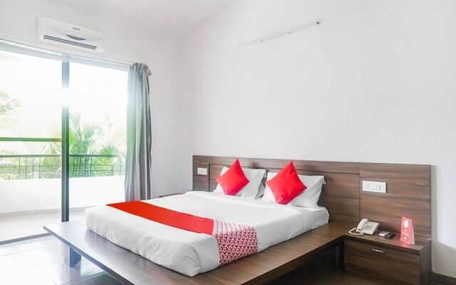 OYO 15399 Olive Villa