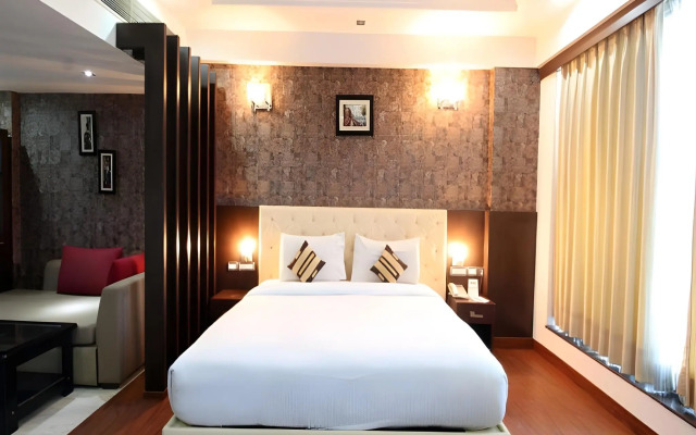 Hotel Signature Grand