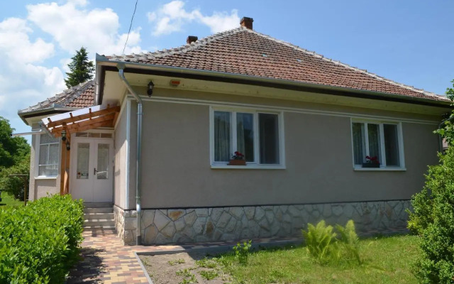 Örömvölgy Vendégház