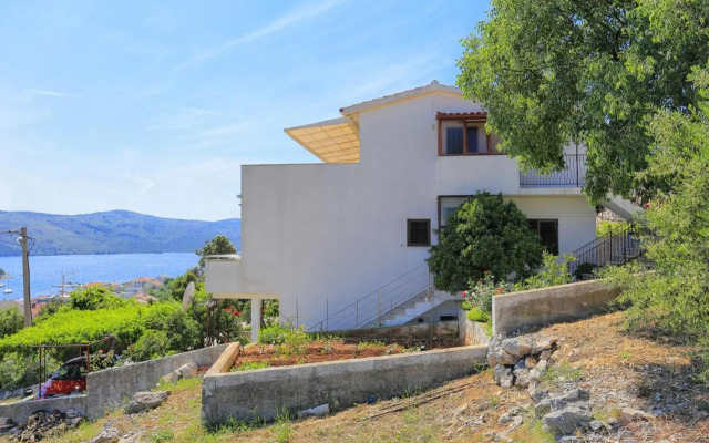 Apartments with a parking space Seget Vranjica, Trogir - 11273