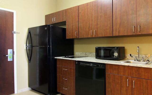 Comfort Inn Midland