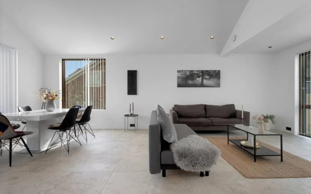 Reykjavik Luxury Hotel Apartment KARTULI