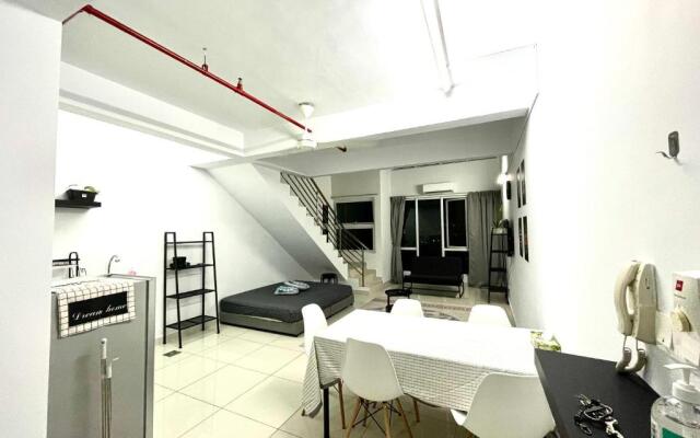 Minimalist Loft IV @DeCentrum (Wifi/Netflix)