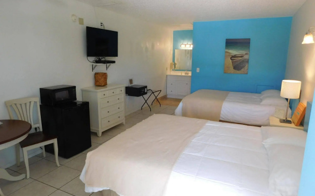 Nokomis Inn and Suites