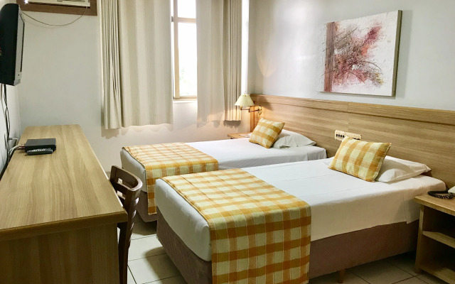 Hotel Golden Park Rio de Janeiro Aeroporto By Nacional Inn