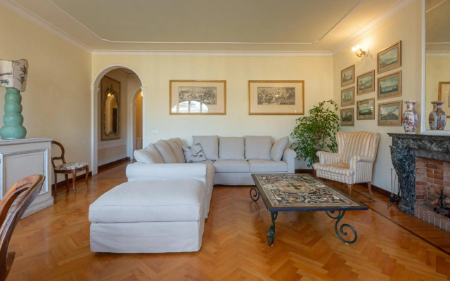 Ponte Vecchio 3 bedroom apartment