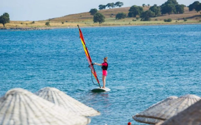 Teos Ormanci Tatil Koyu