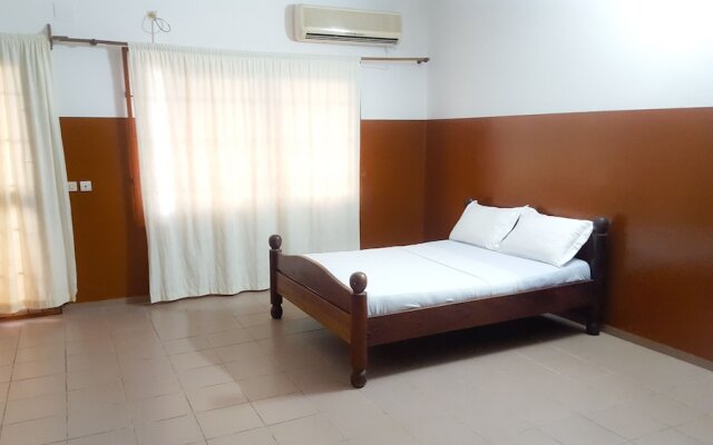 Academia Hotel