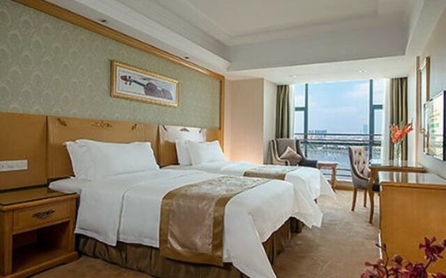 Vienna Hotel Guangzhou Chimelong Dashi Metro Station